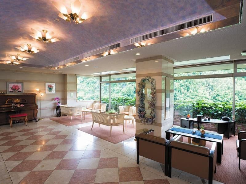 Shinshiyo Hotel Hita Buitenkant foto