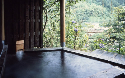 Shinshiyo Hotel Hita Buitenkant foto